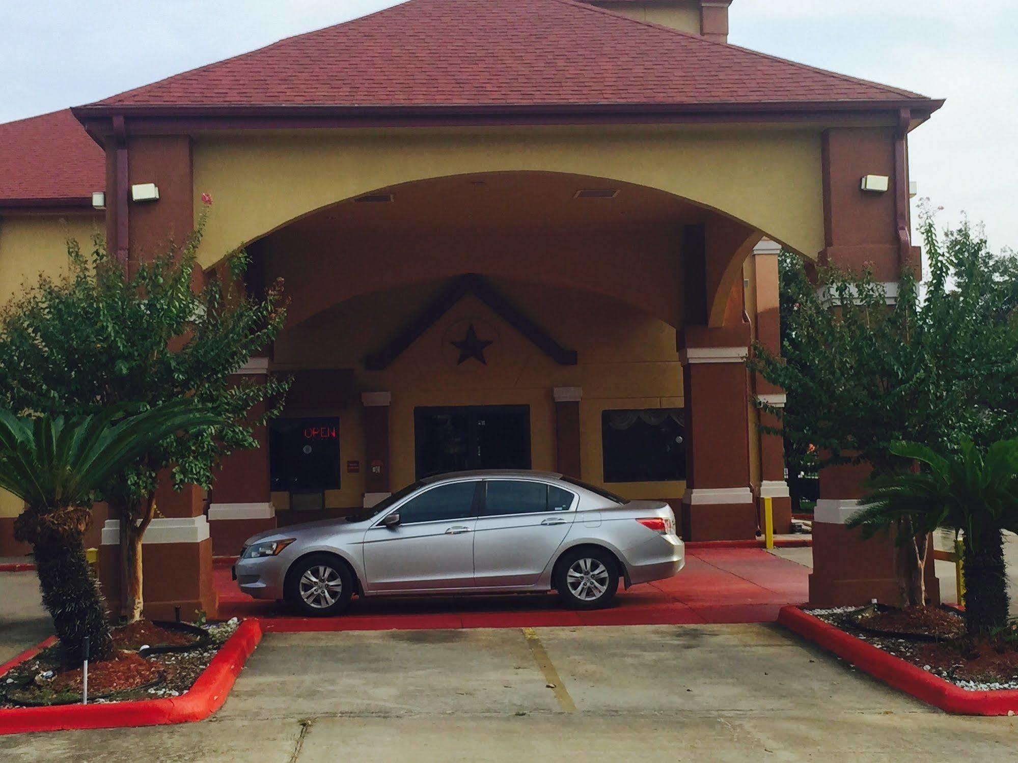 Scottish Inn & Suites Hobby Airport Houston Exterior foto